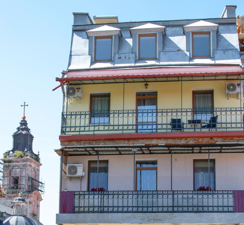 Гетьманські Палати , Старе Місто, 2 Спальні, Балкон-Тераса , 85 М Кв Kamianets-Podilskyi Exterior photo