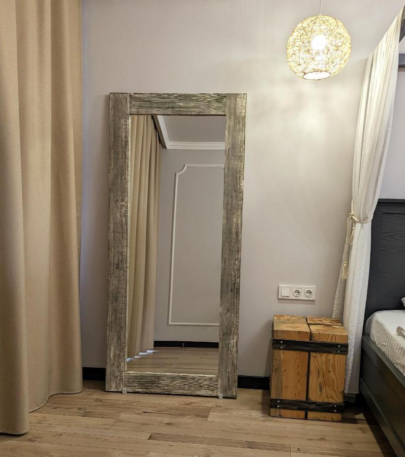 Гетьманські Палати , Старе Місто, 2 Спальні, Балкон-Тераса , 85 М Кв Kamianets-Podilskyi Exterior photo